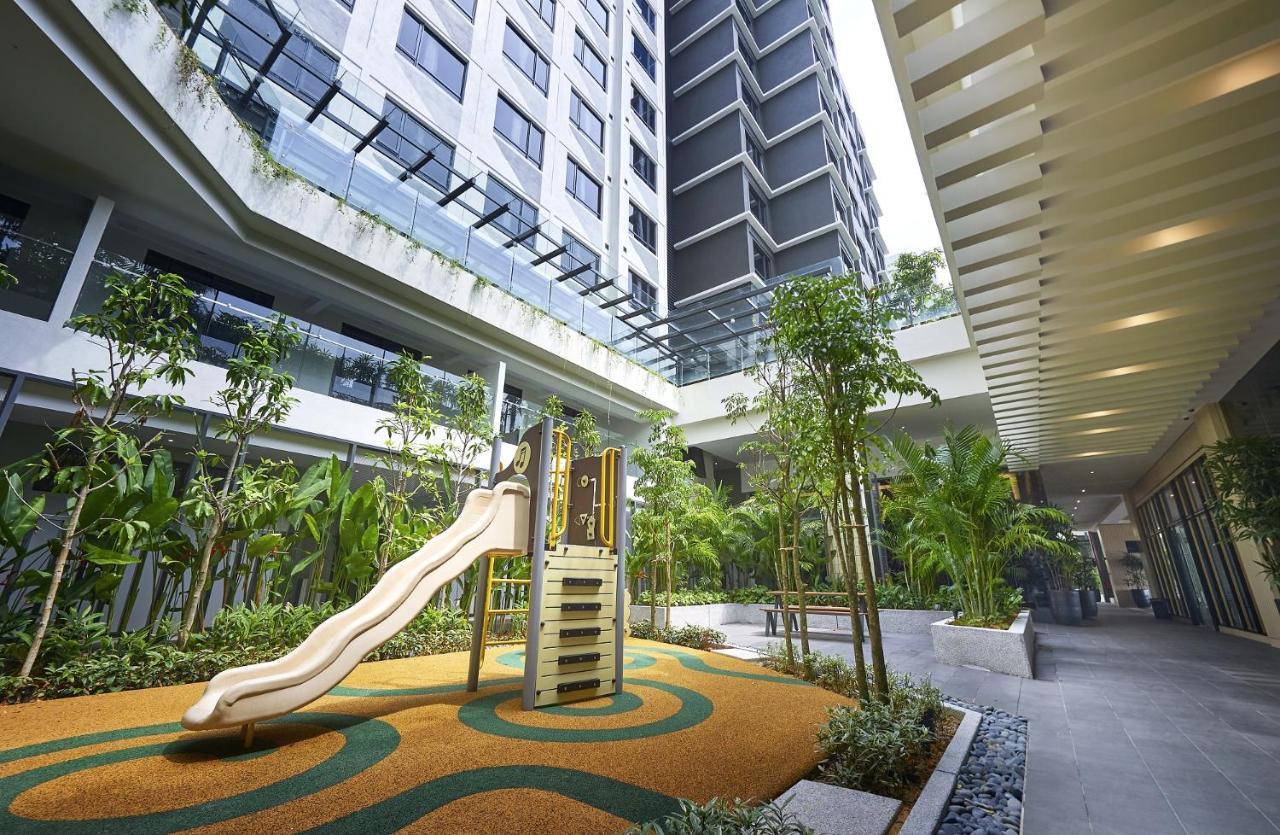 Hotel Komune Living & Wellness Куала Лумпур Екстериор снимка